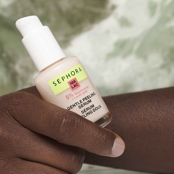 S&eacute;rum Esfoliante Suave Sephora Collection com &Aacute;cido L&aacute;tico